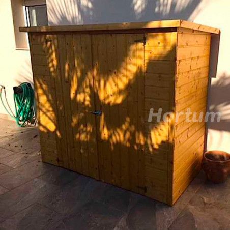 armoire en bois de rangement dans le jardin.182x88cm